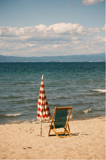 A quiet moment on the lakeshore
